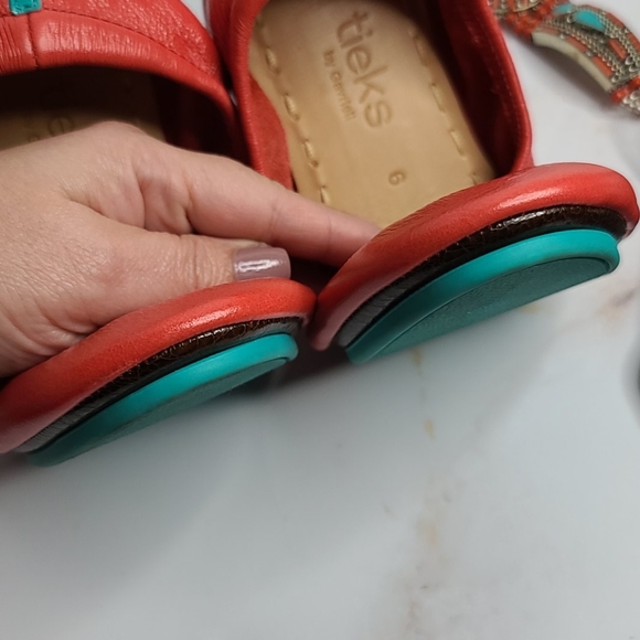 Sold Tieks limited edition poppy coral red - Picture 5 of 13